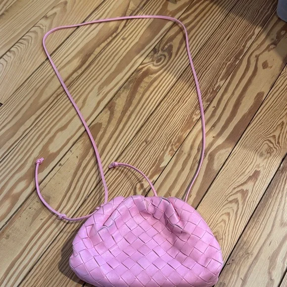 Bottega Veneta Intrecciato Mini Pouch in Pink - Picture 2 of 13